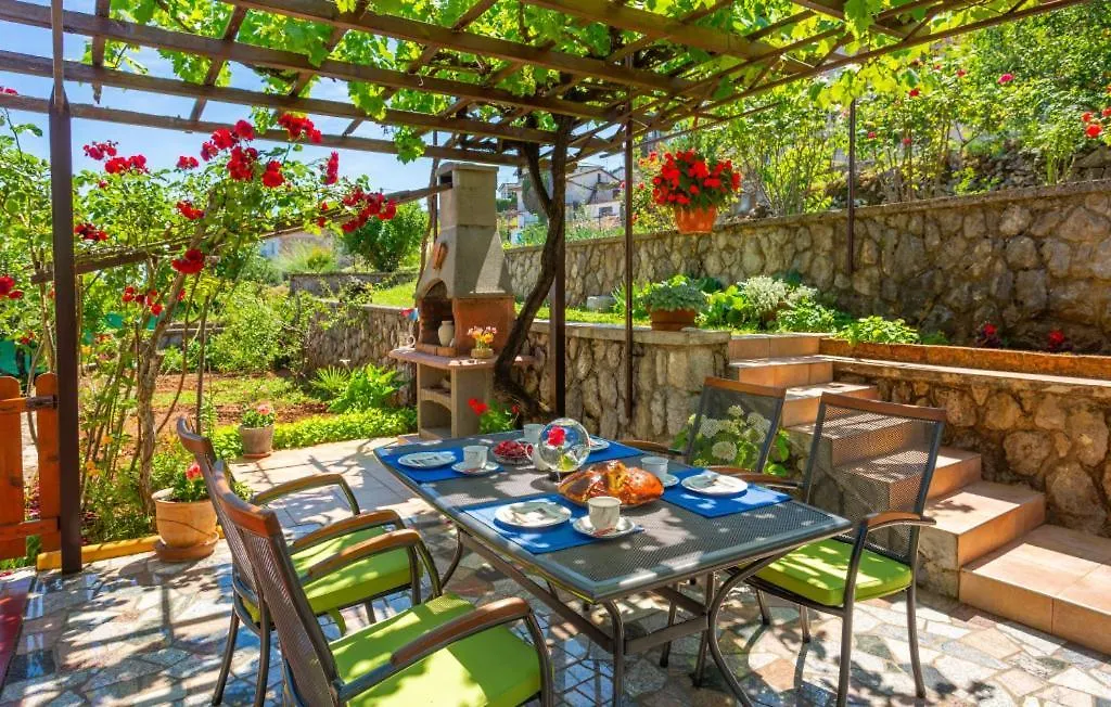 Apartment Milena 1 Opatija By Villas Guide Lovran